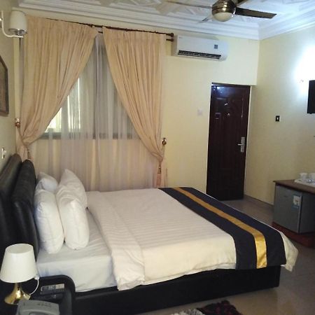Jobyco Hotel Santeo Екстер'єр фото